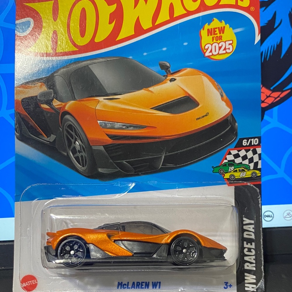 Hot Wheels McLaren W1 Die-Cast Car - Orange